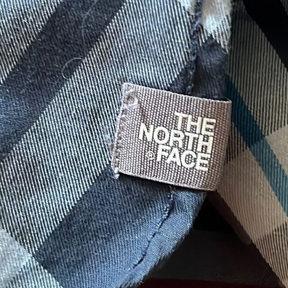 The North Face Plaid Double Pocket Button Up Shirt Sz. M